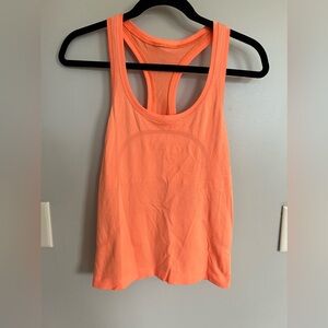 Lululemon tank top, size 6